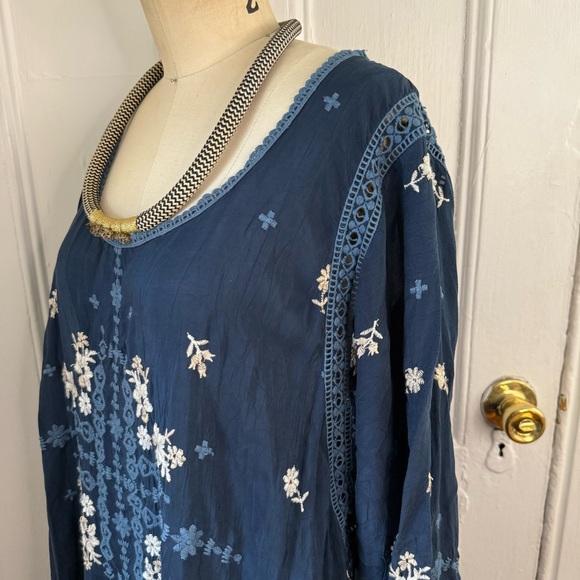 Johnny Was Abella scoop neck blue indigo Embroidered floral lace dress - Picture 3 of 11